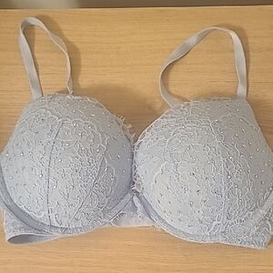 Elegant Lace Women's Bra in Light Blue